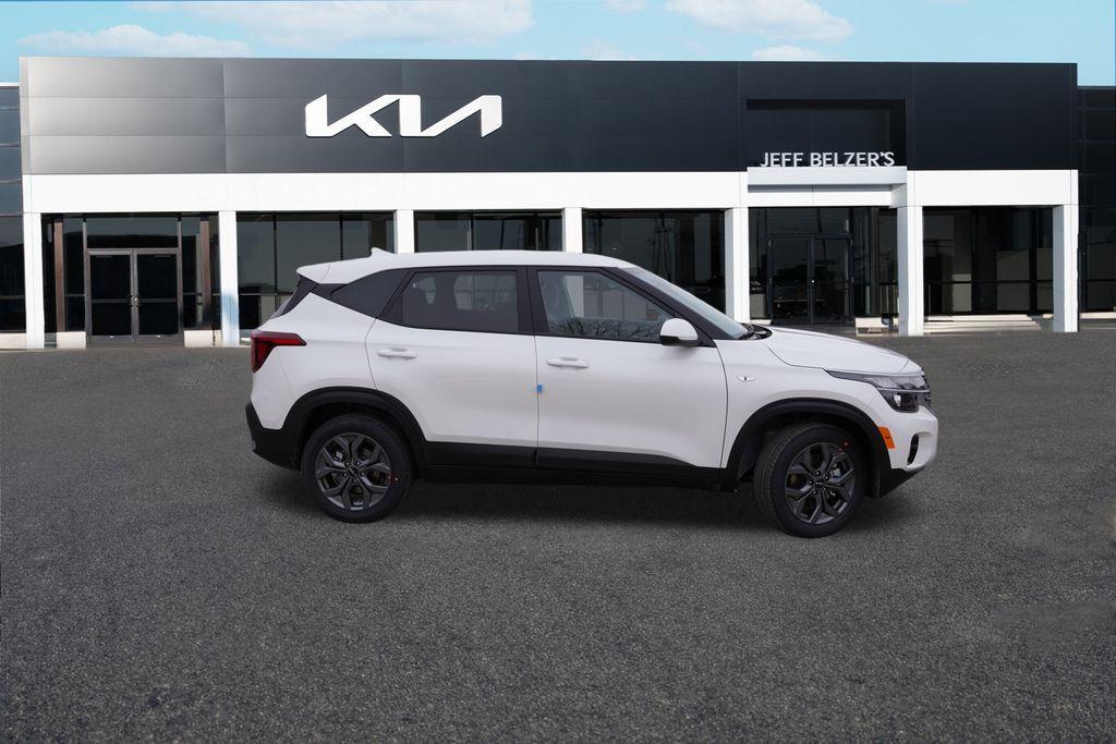 new 2026 Kia Seltos car, priced at $24,381