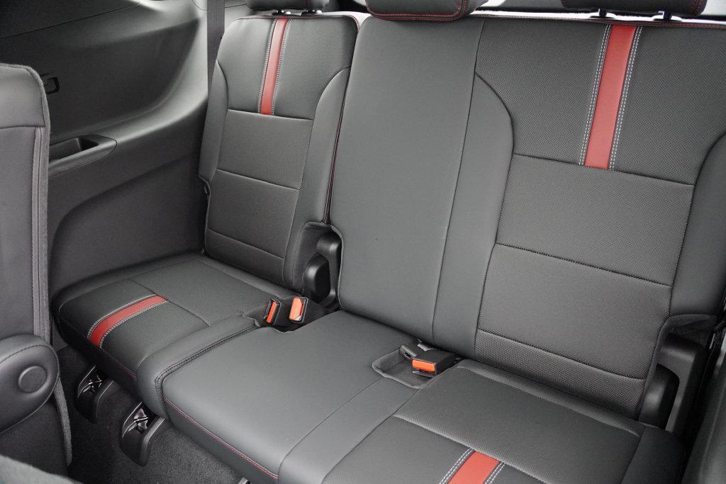 new 2027 Chevrolet Traverse car, priced at $57,344
