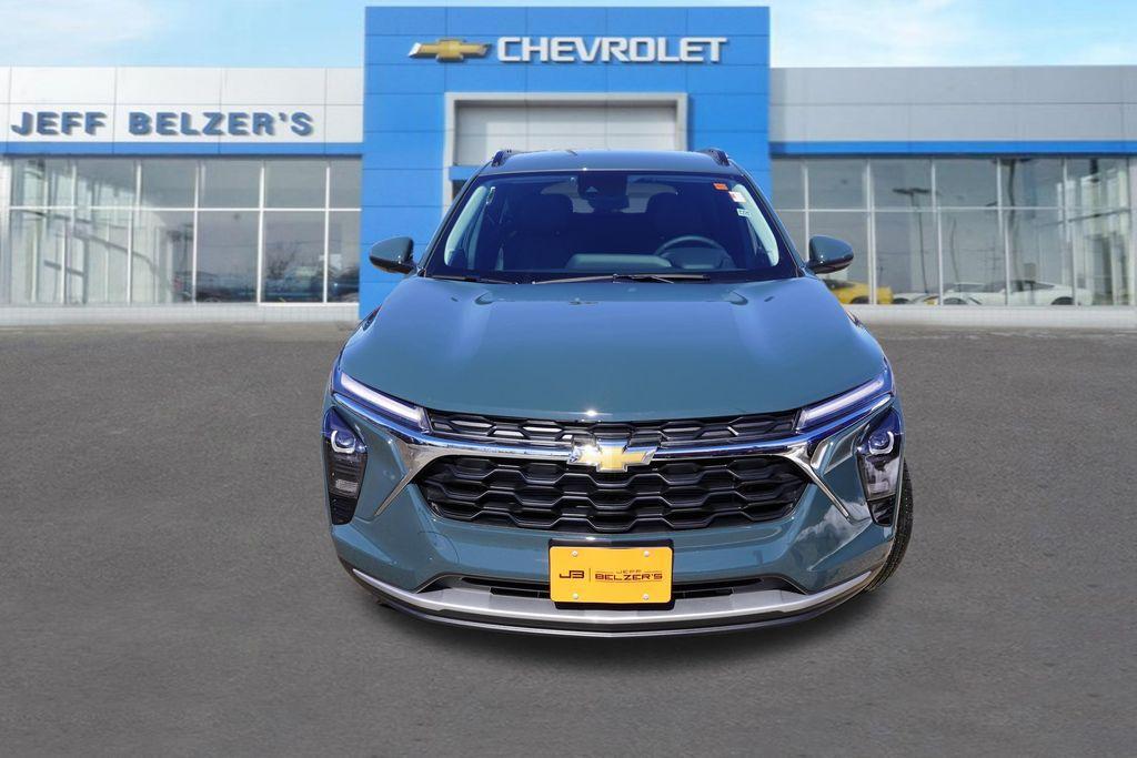 new 2026 Chevrolet Trax car, priced at $23,085