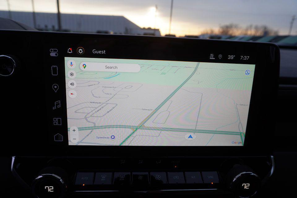 new 2025 Chevrolet Colorado car, priced at $39,990