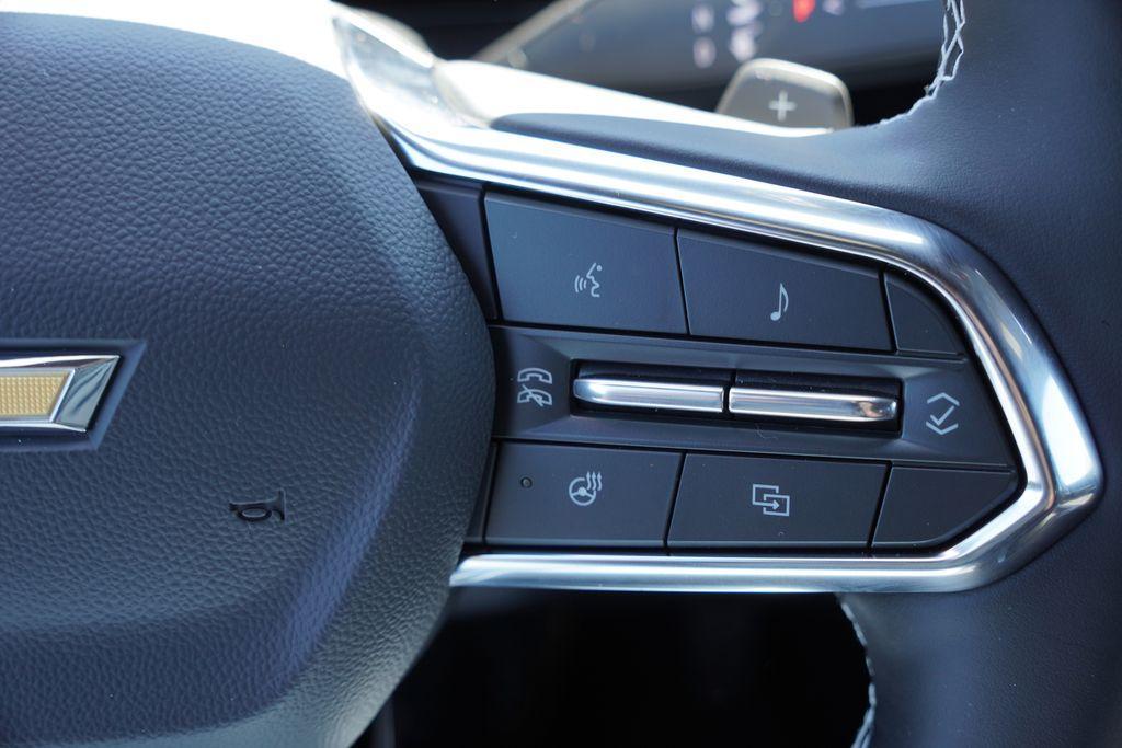 new 2026 Chevrolet Traverse car, priced at $42,407