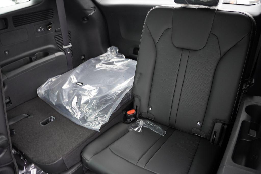 new 2026 Kia Sorento car, priced at $39,464