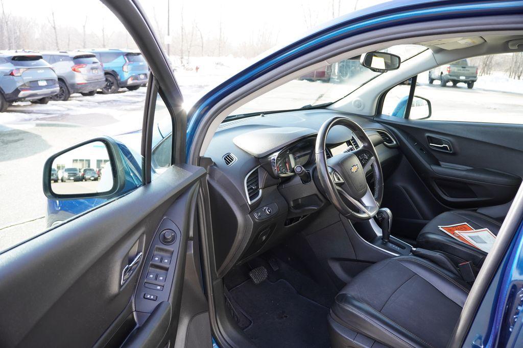 used 2019 Chevrolet Trax car, priced at $12,854