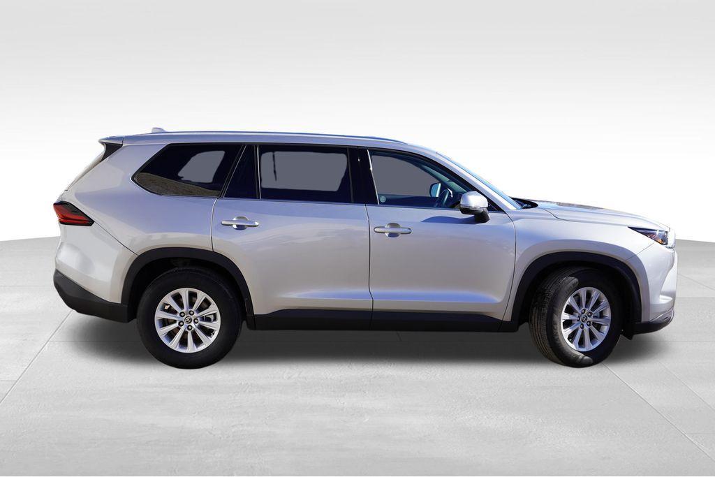 used 2025 Toyota Grand Highlander car, priced at $43,987