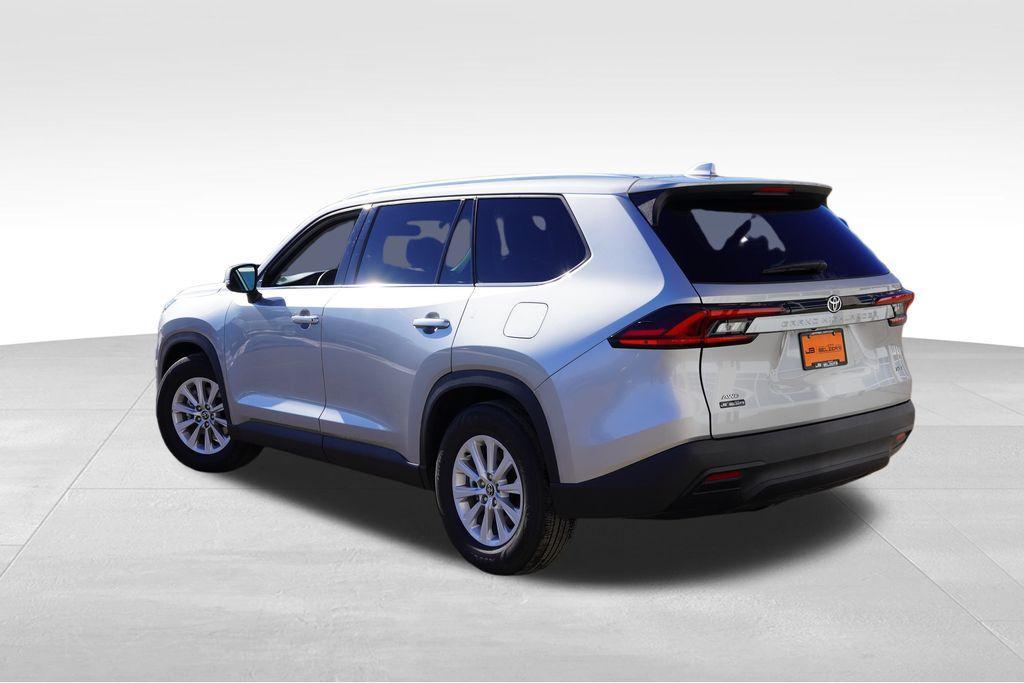 used 2025 Toyota Grand Highlander car, priced at $43,987