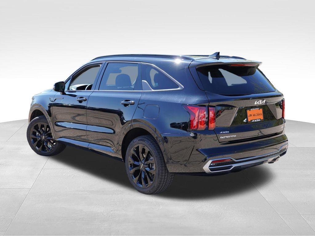 used 2023 Kia Sorento car, priced at $31,510