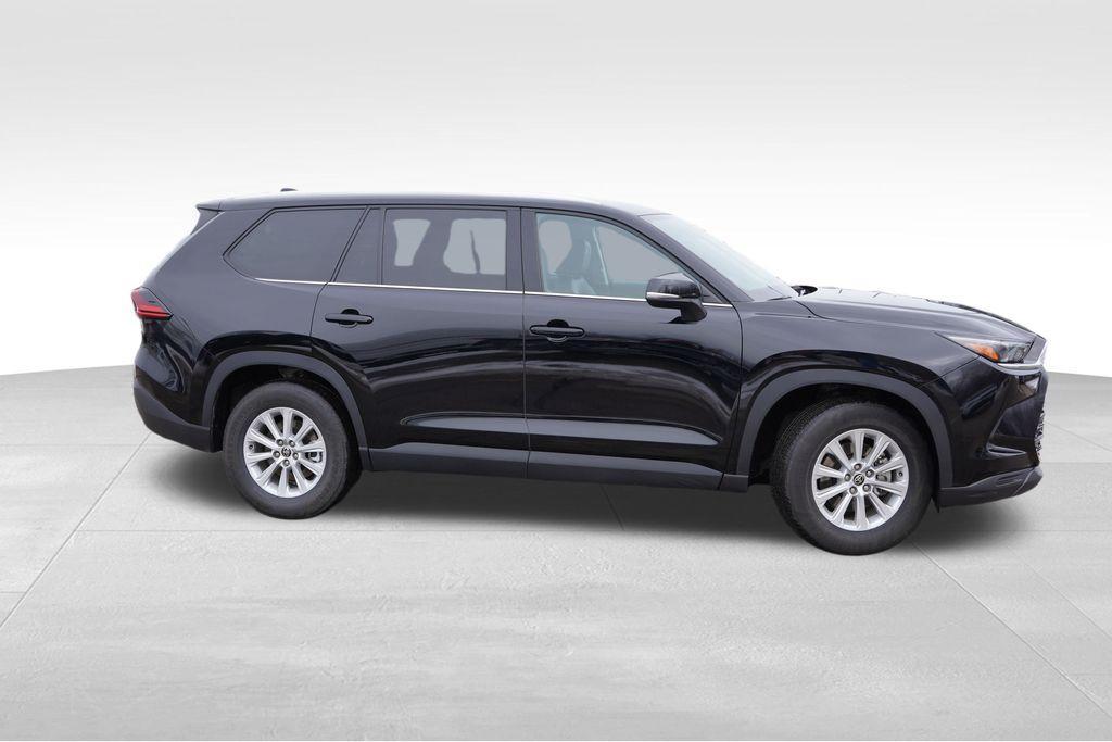 used 2025 Toyota Grand Highlander car, priced at $43,254