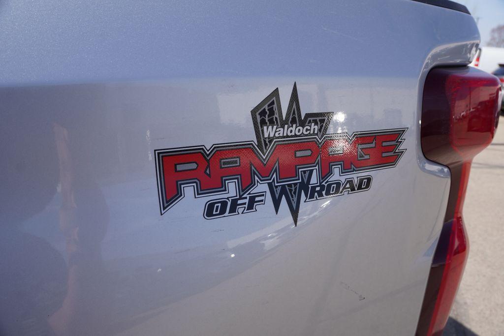 used 2022 Chevrolet Silverado 1500 car, priced at $39,959