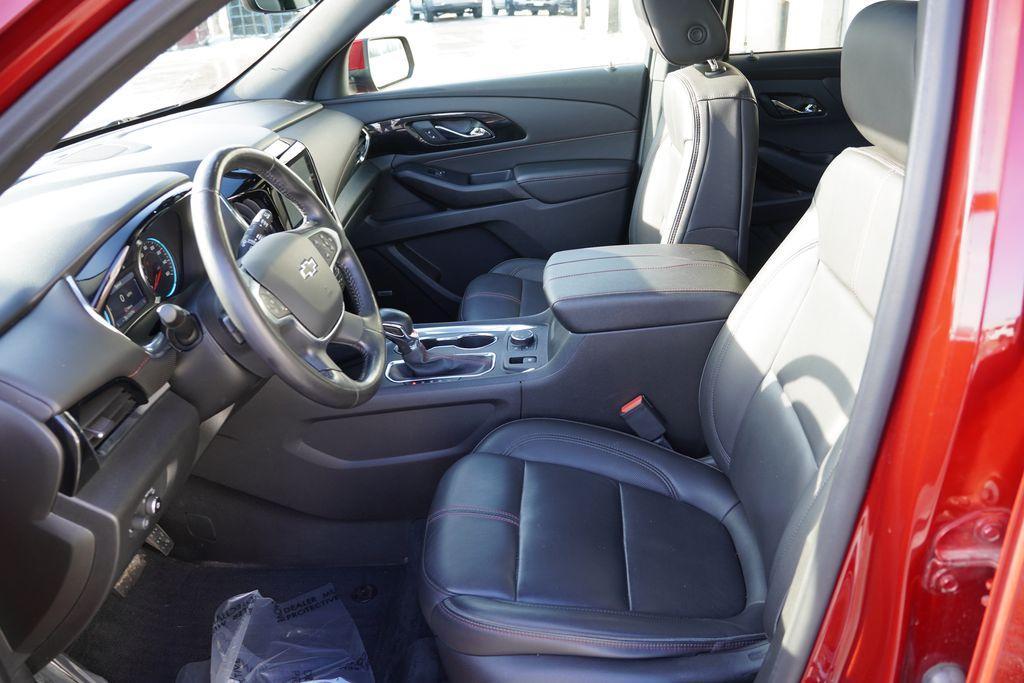 used 2022 Chevrolet Traverse car, priced at $20,899