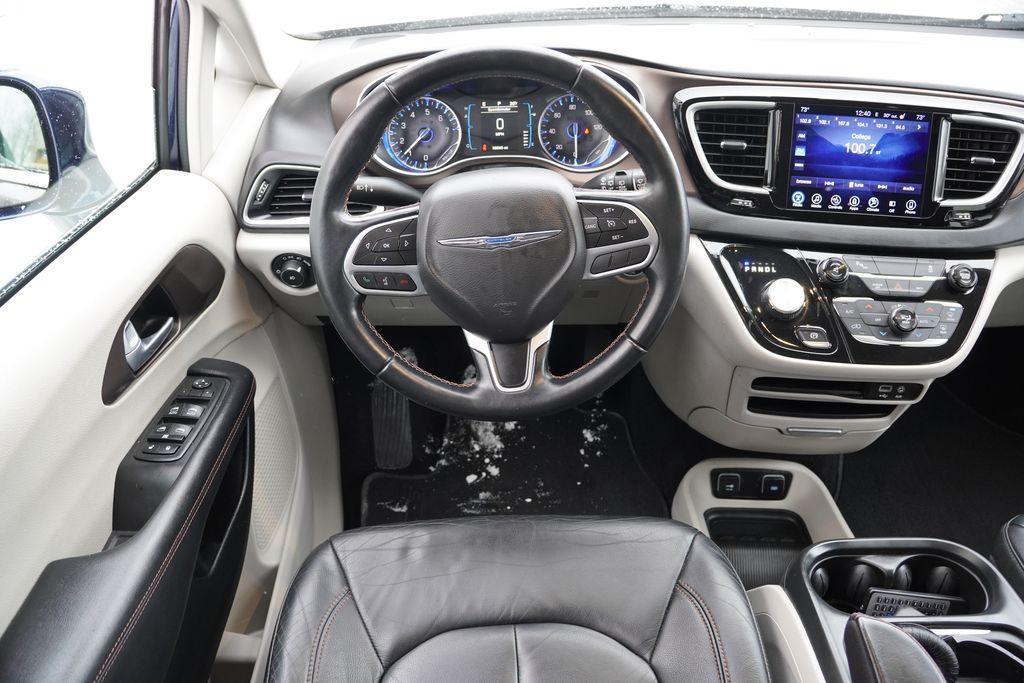 used 2017 Chrysler Pacifica car, priced at $13,227