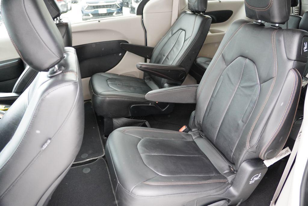 used 2017 Chrysler Pacifica car, priced at $13,227