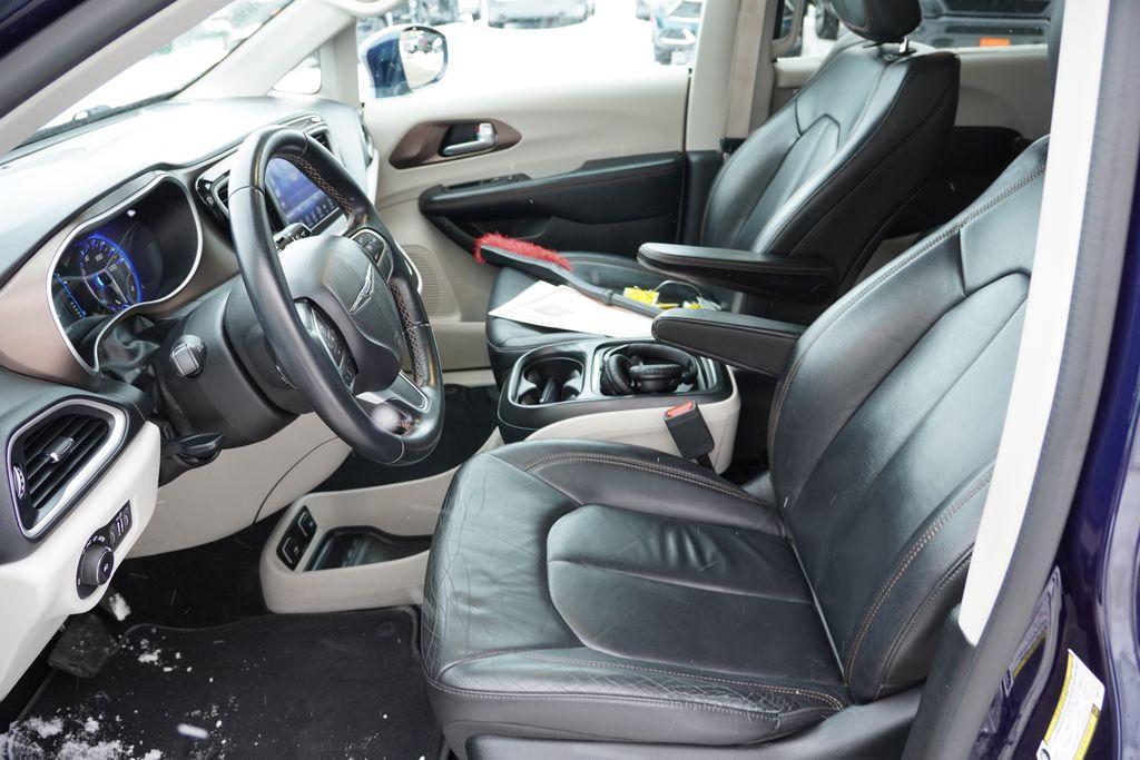 used 2017 Chrysler Pacifica car, priced at $13,227