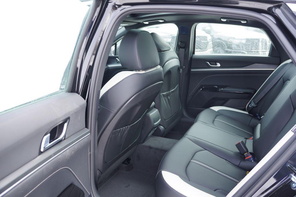 new 2026 Kia K5 car, priced at $29,933