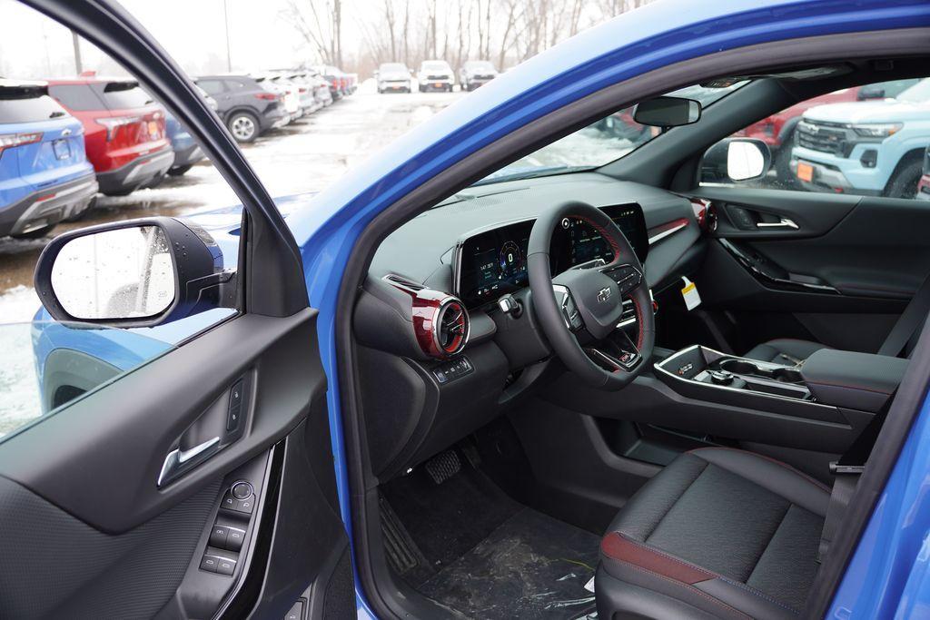 new 2026 Chevrolet Equinox car, priced at $33,695