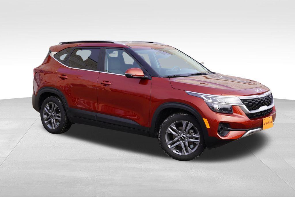 used 2023 Kia Seltos car, priced at $20,558