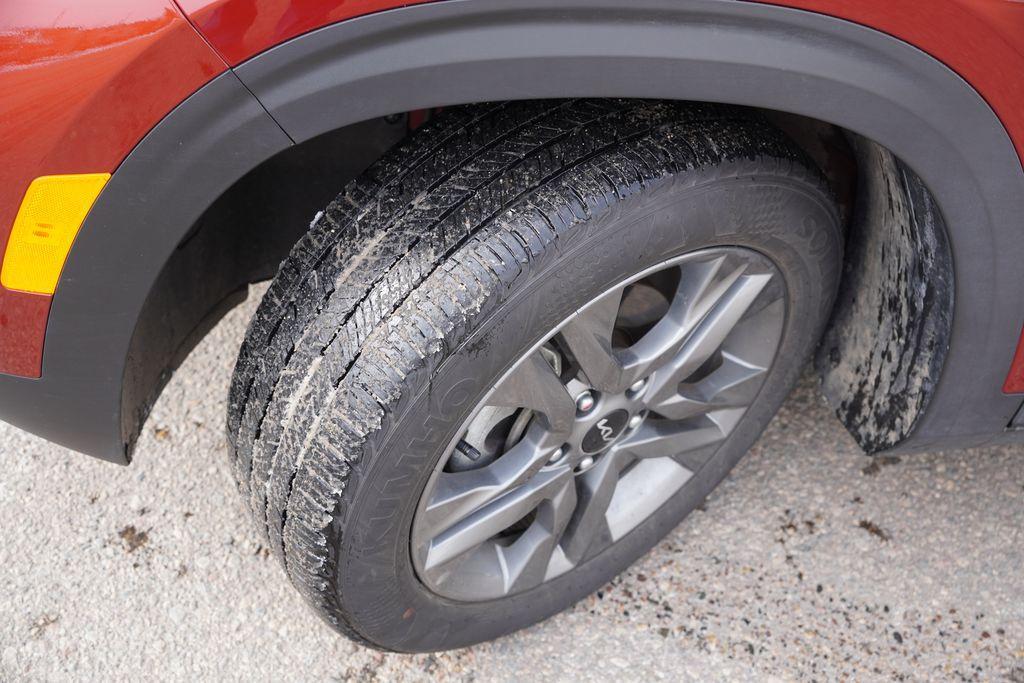 used 2023 Kia Seltos car, priced at $20,558