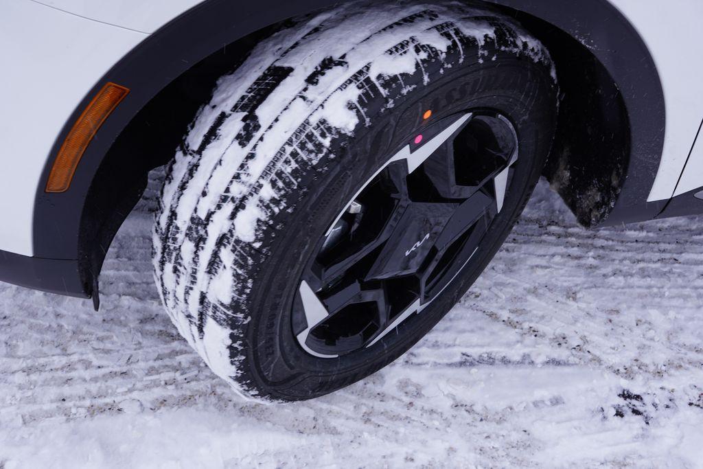 new 2026 Kia Sportage Hybrid car, priced at $33,109