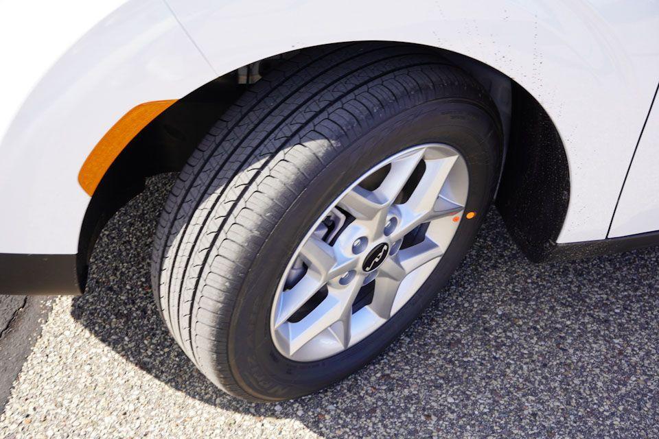 new 2025 Kia Soul car, priced at $19,348