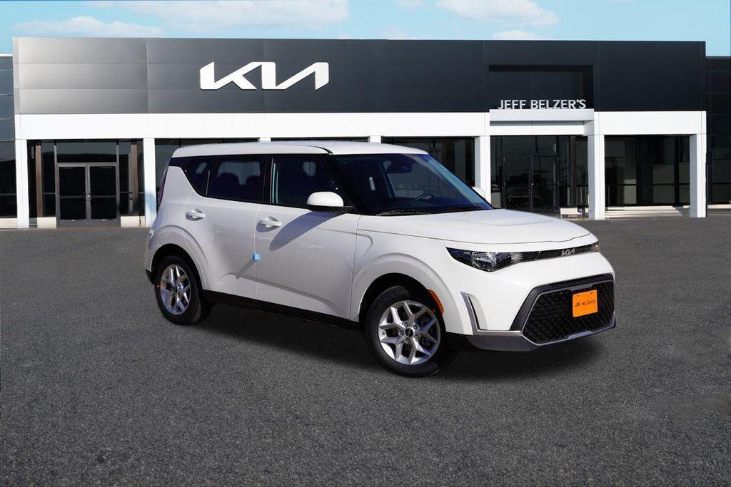 new 2025 Kia Soul car, priced at $20,098