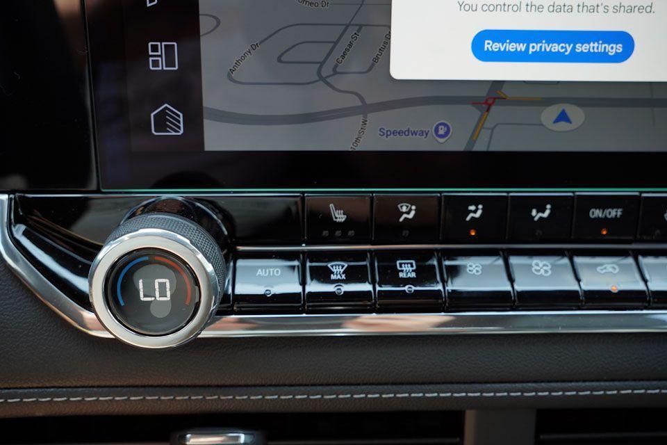 new 2025 Chevrolet Colorado car, priced at $37,955