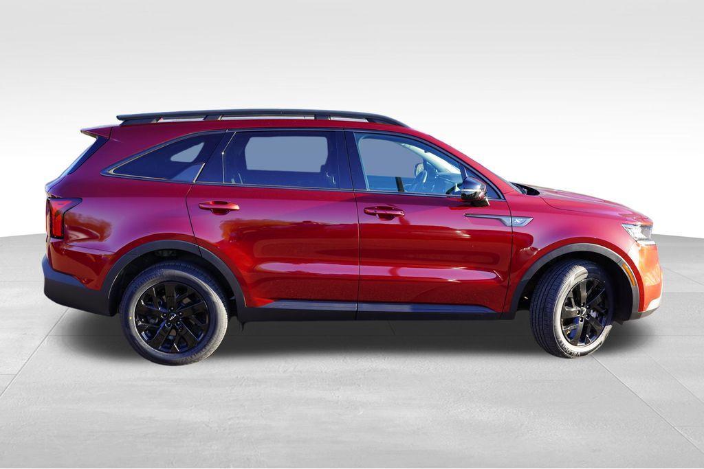 used 2023 Kia Sorento car, priced at $29,126