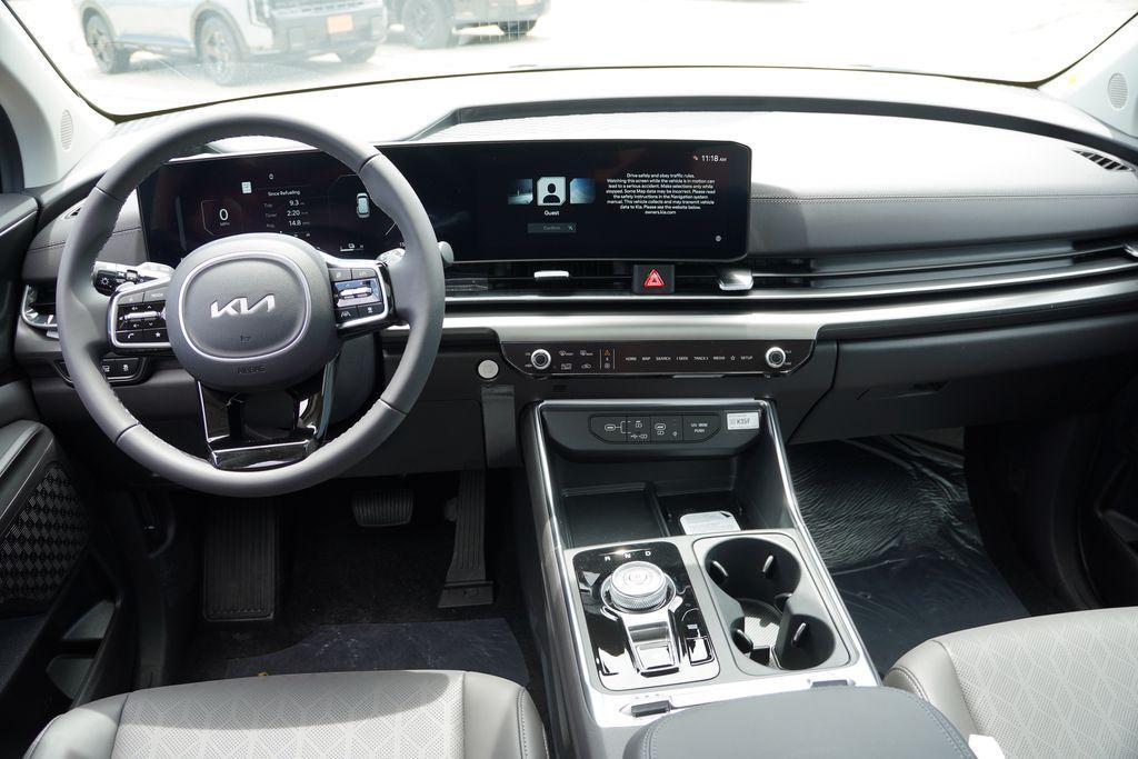 new 2026 Kia Carnival Hybrid car, priced at $46,000