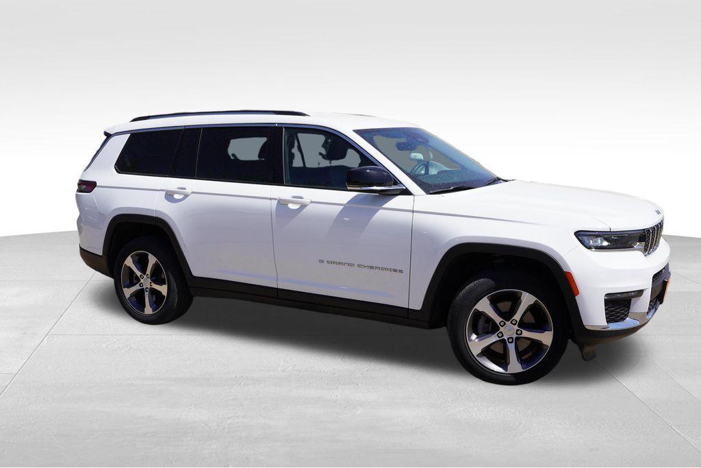 used 2023 Jeep Grand Cherokee L car, priced at $35,998