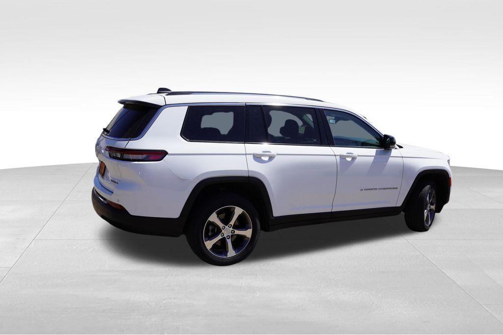 used 2023 Jeep Grand Cherokee L car, priced at $35,998