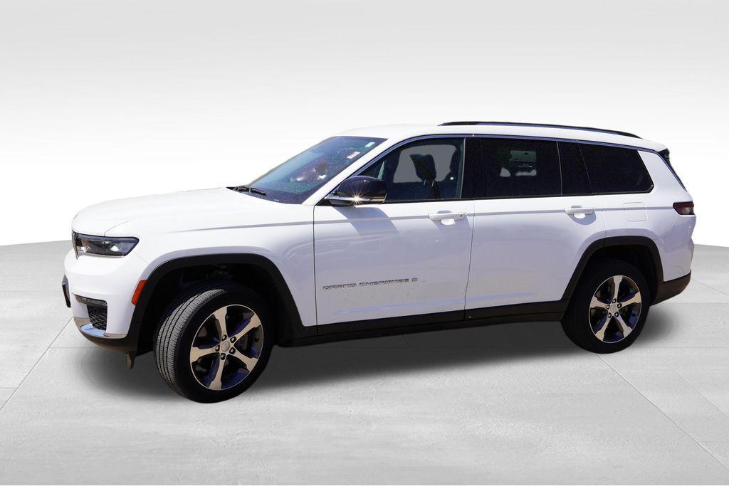 used 2023 Jeep Grand Cherokee L car, priced at $35,998