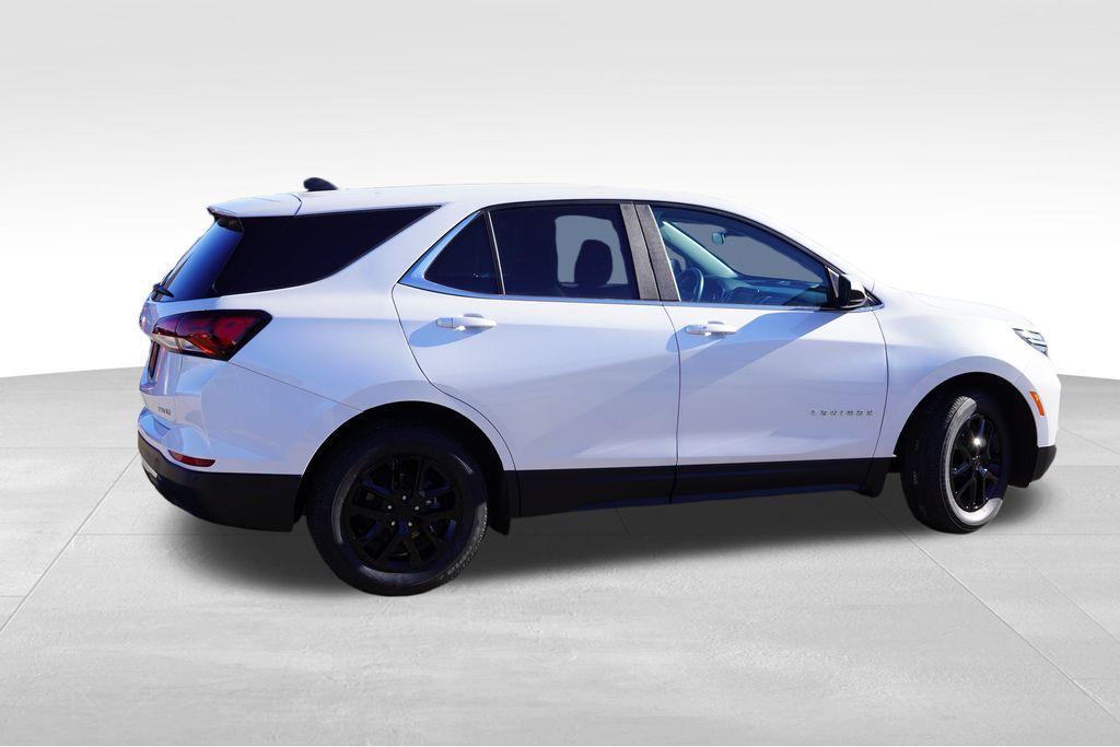 used 2023 Chevrolet Equinox car, priced at $21,323