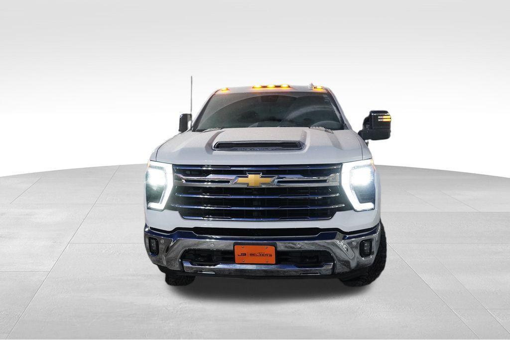 used 2024 Chevrolet Silverado 3500 car, priced at $45,967
