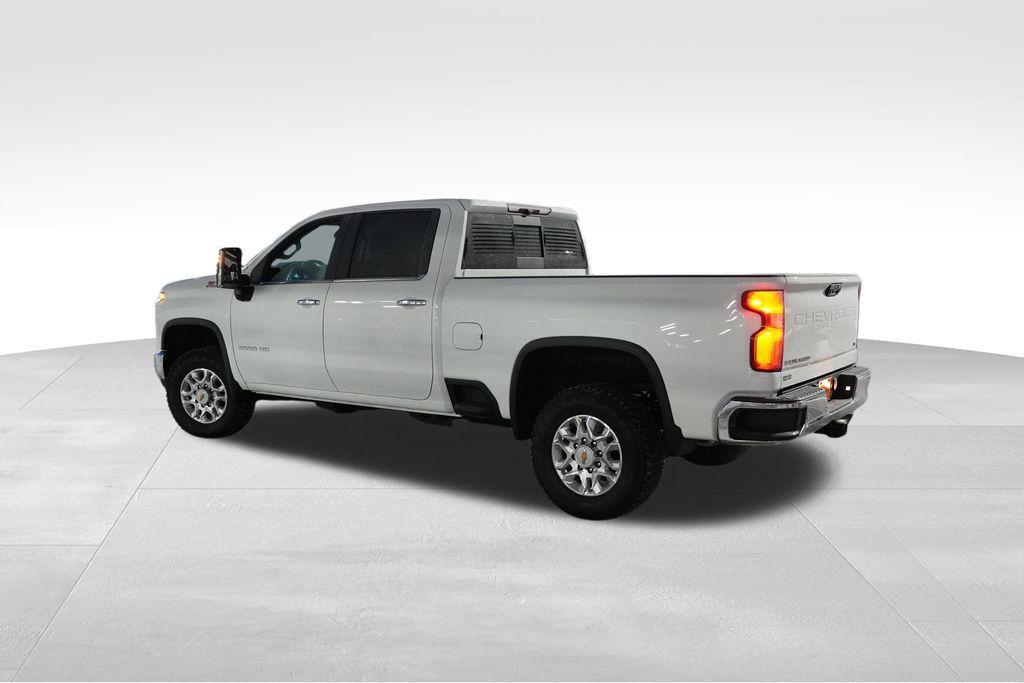 used 2024 Chevrolet Silverado 3500 car, priced at $45,967