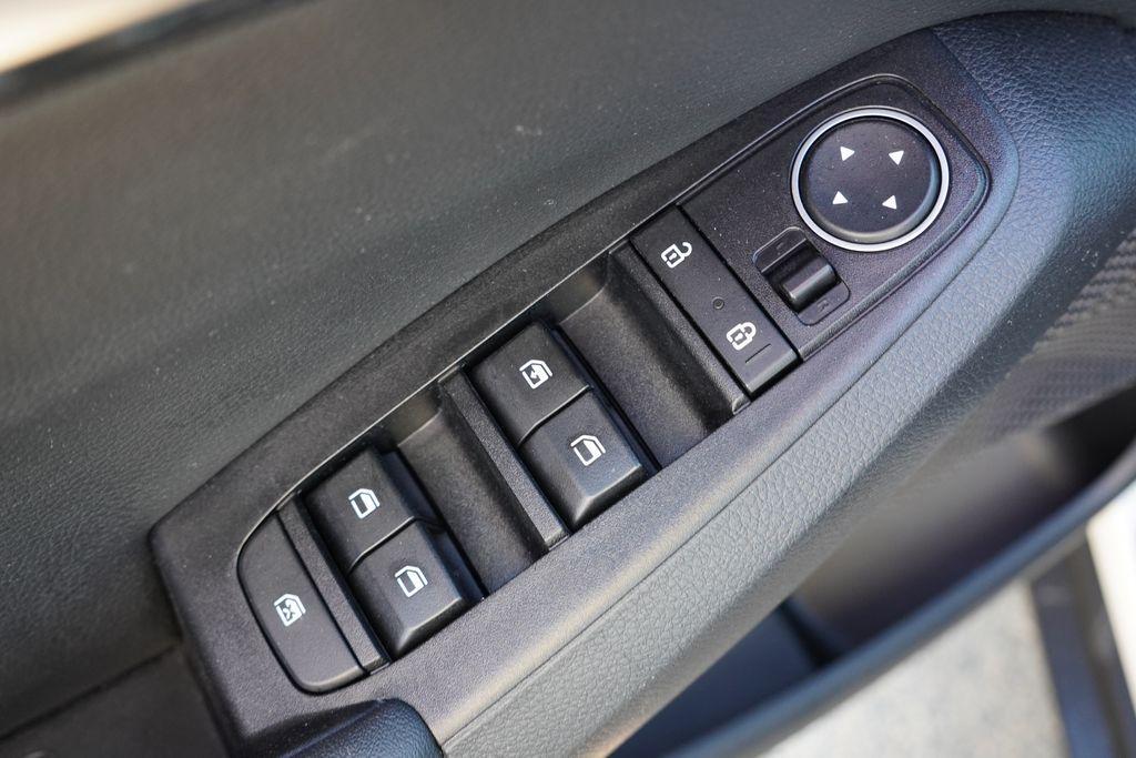 used 2023 Kia Seltos car, priced at $21,302