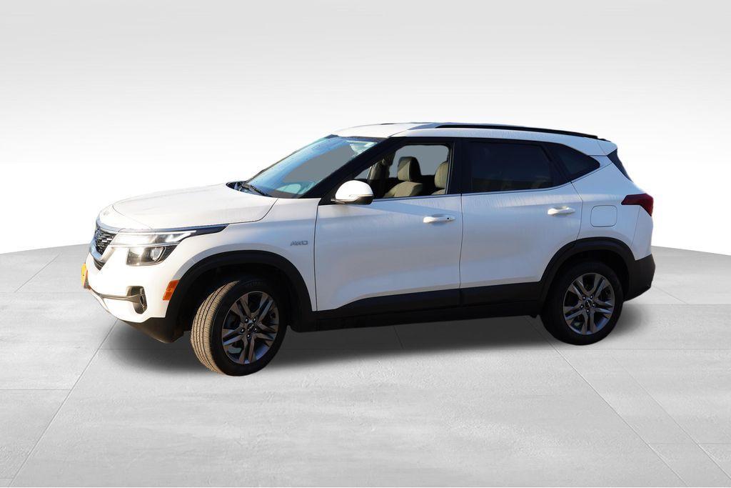 used 2023 Kia Seltos car, priced at $21,302