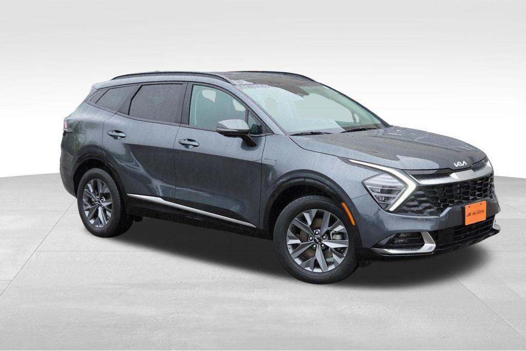 used 2025 Kia Sportage Hybrid car, priced at $32,998