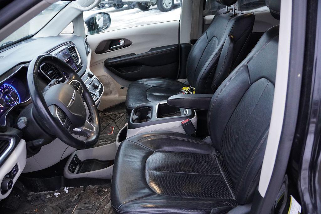 used 2018 Chrysler Pacifica car, priced at $17,533