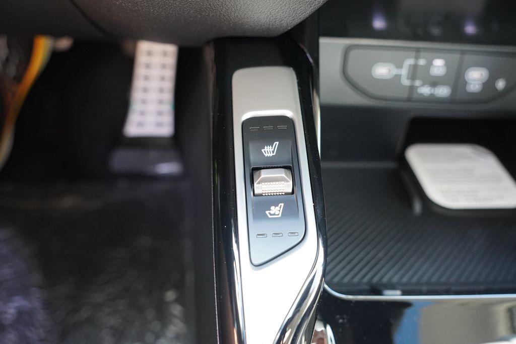 new 2026 Kia Sorento car, priced at $40,484