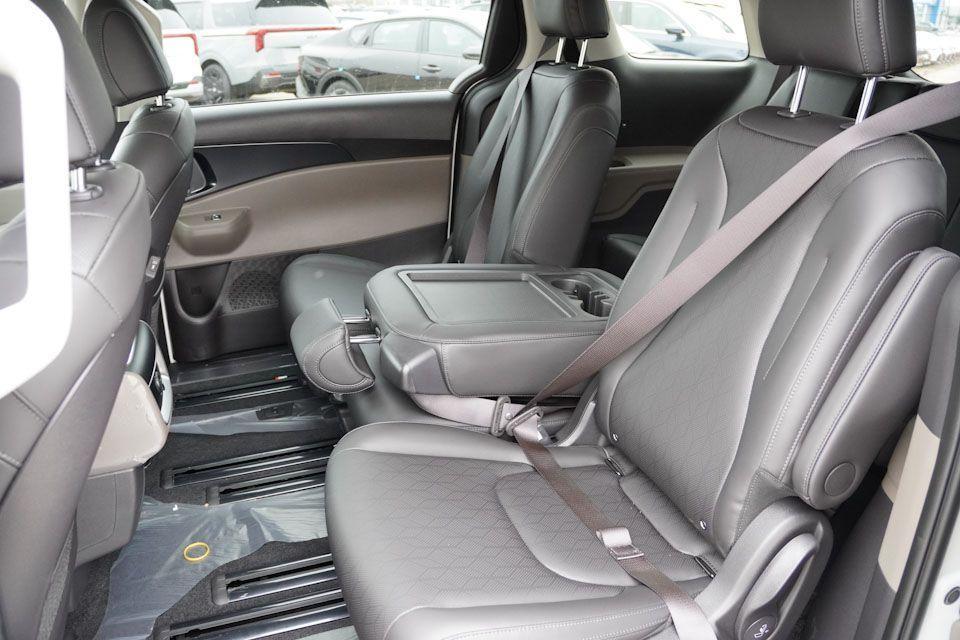 new 2026 Kia Carnival car, priced at $36,810