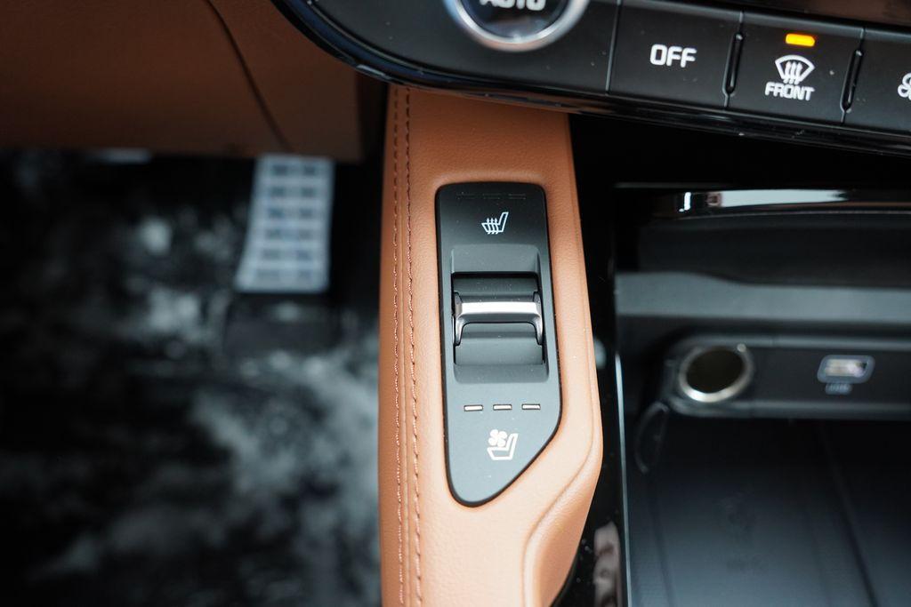 new 2025 Kia Telluride car, priced at $48,176