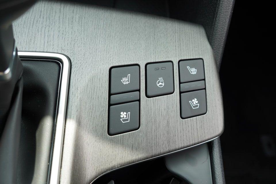 new 2026 Kia Sportage car, priced at $35,865