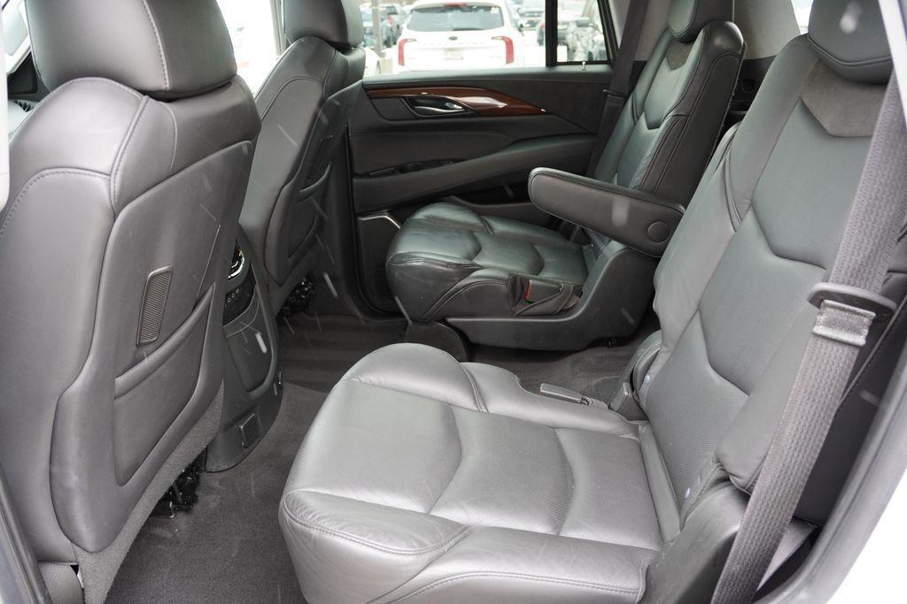 used 2020 Cadillac Escalade car, priced at $37,388