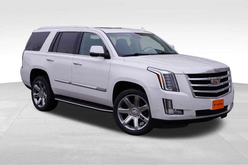 used 2020 Cadillac Escalade car, priced at $37,388