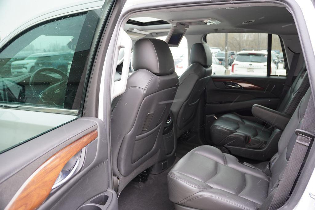 used 2020 Cadillac Escalade car, priced at $37,388