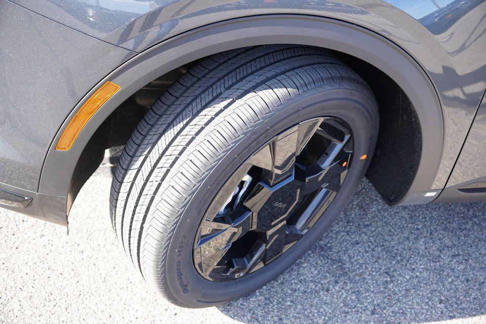 new 2026 Kia Sportage Hybrid car, priced at $33,756