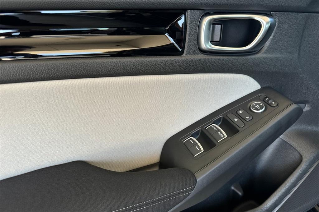 new 2026 Honda Civic Hybrid car, priced at $30,490