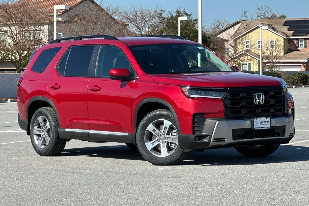 new 2026 Honda Pilot car, priced at $47,195