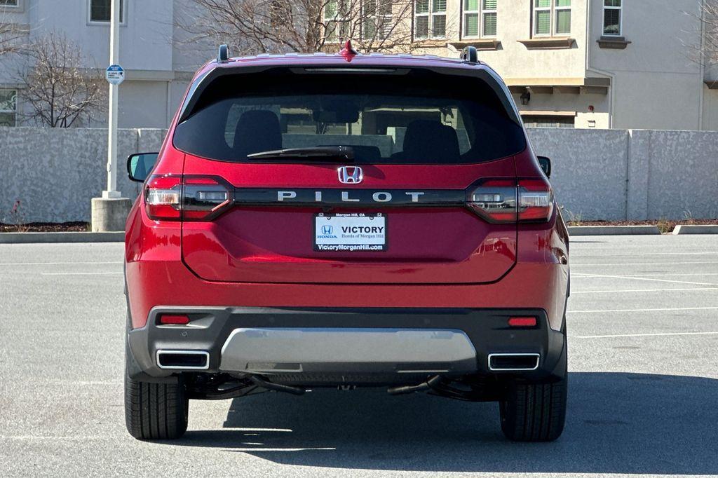 new 2026 Honda Pilot car, priced at $47,195