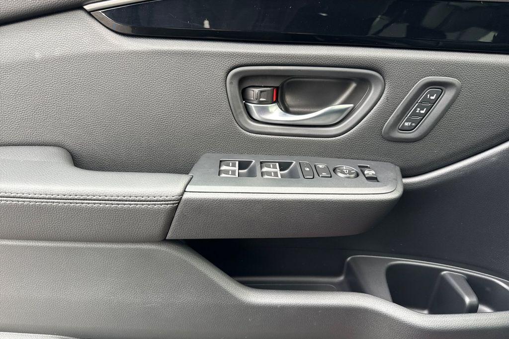 new 2026 Honda Pilot car, priced at $47,195