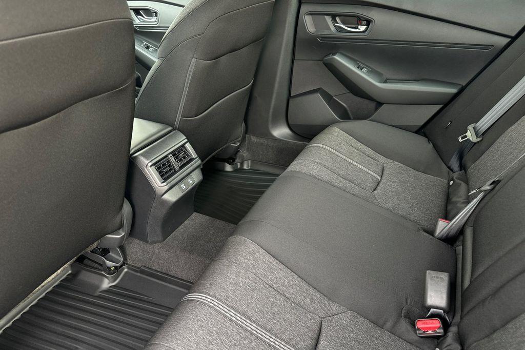 new 2025 Honda Accord Hybrid car, priced at $35,260