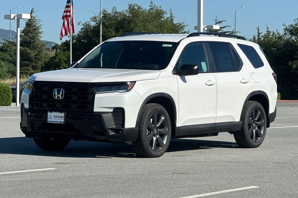 new 2026 Honda Pilot car, priced at $44,145